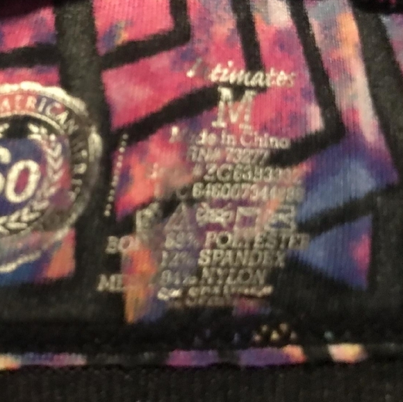 Women's Colorful Sports Bra - Picture 3 of 3